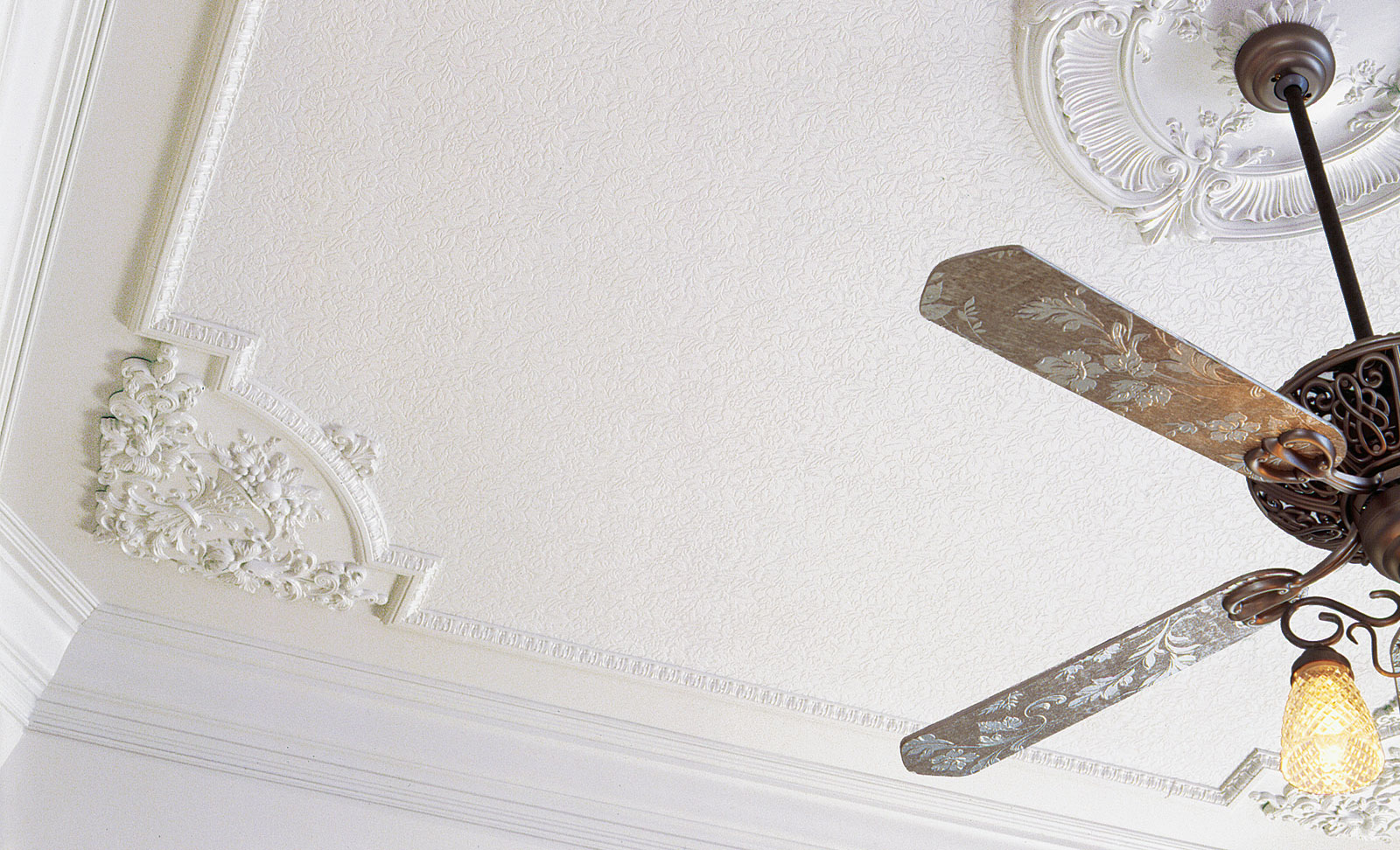 Ceiling Molding Adding Detail And